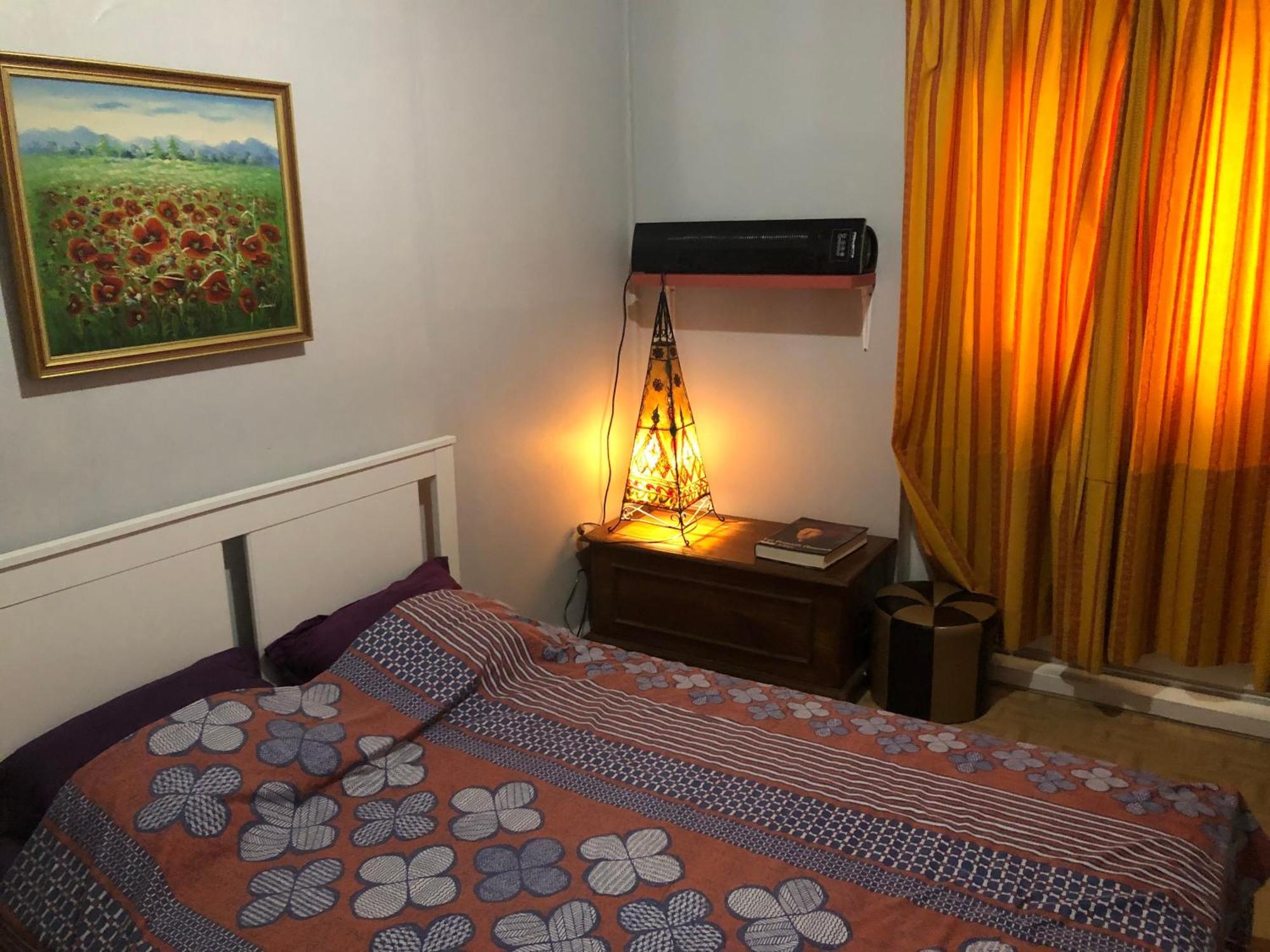 Guesthouse Familial Pour 1 A 5 Personnes De 42M2-Accessible Handic - Rez De Chaussee-Vues Sur Rue Et Patio Prive - Sejour,Chambre Separee,Cuisine,Salle De Bain,Lit Double Et 2 Canape-Lit - Entree De La Rue Berzelius-5 Minutes Du Metro Brochant-Ligne1 Paříž Exteriér fotografie