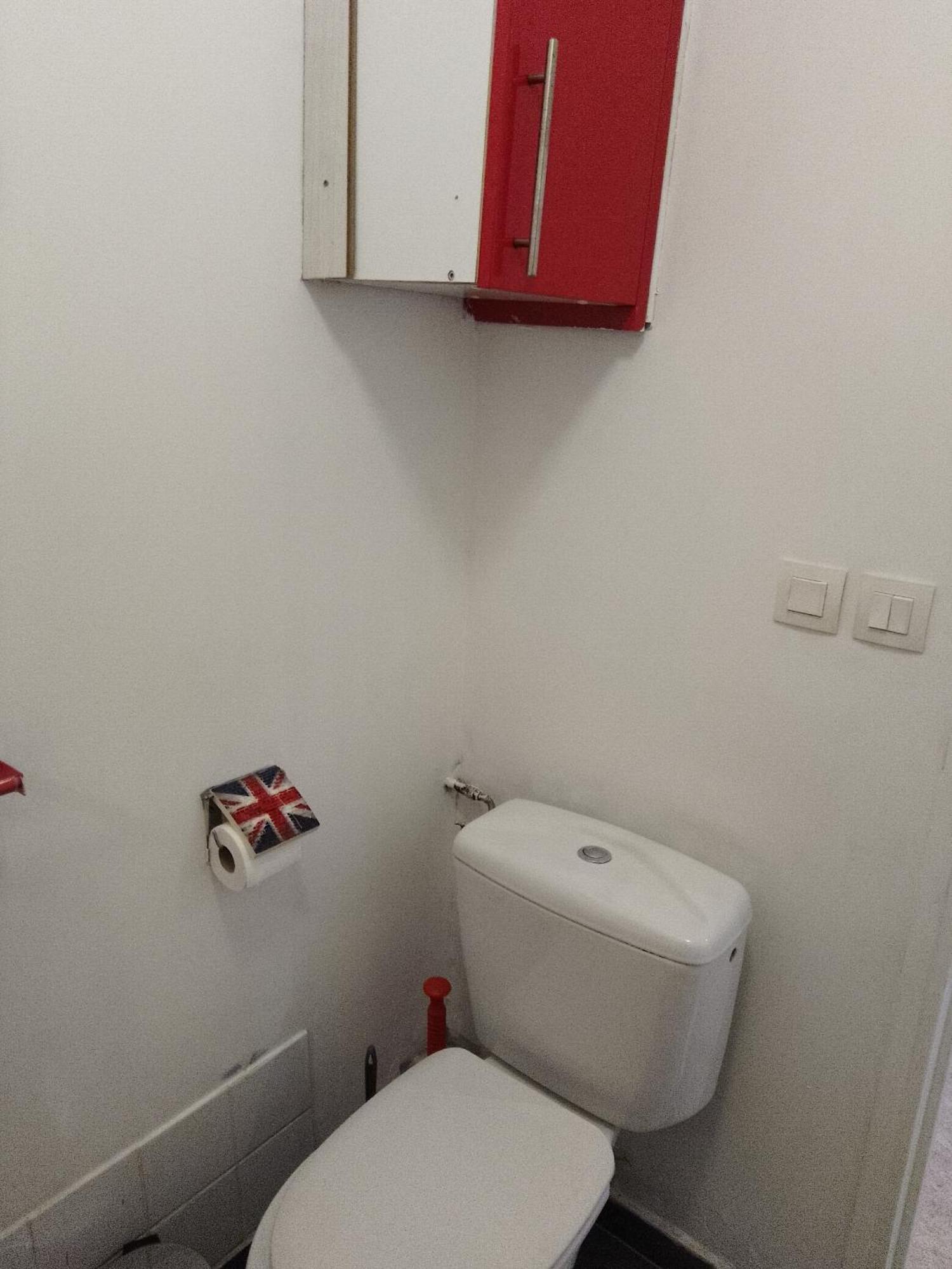Guesthouse Familial Pour 1 A 5 Personnes De 42M2-Accessible Handic - Rez De Chaussee-Vues Sur Rue Et Patio Prive - Sejour,Chambre Separee,Cuisine,Salle De Bain,Lit Double Et 2 Canape-Lit - Entree De La Rue Berzelius-5 Minutes Du Metro Brochant-Ligne1 Paříž Exteriér fotografie